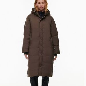 Aritzia Superpuff Unused